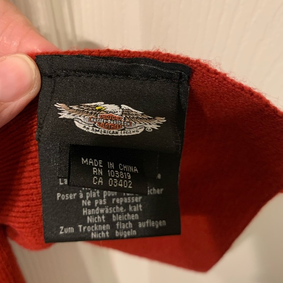 Harley-Davidson Women’s Red Scarf - Picture 2 of 2